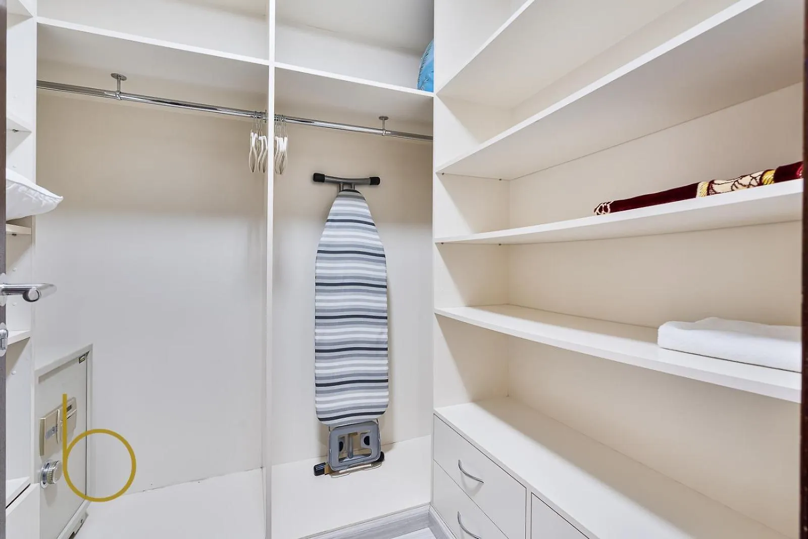 Bookable - The Residences, Downtown Dubai 0*,