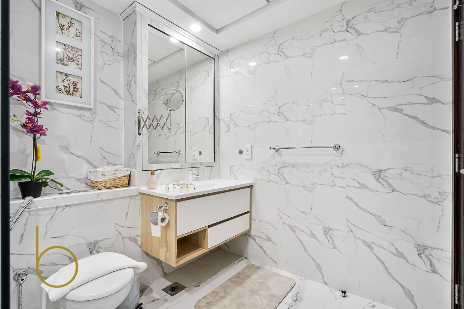 Bookable - The Residences, Downtown Dubai Apartment